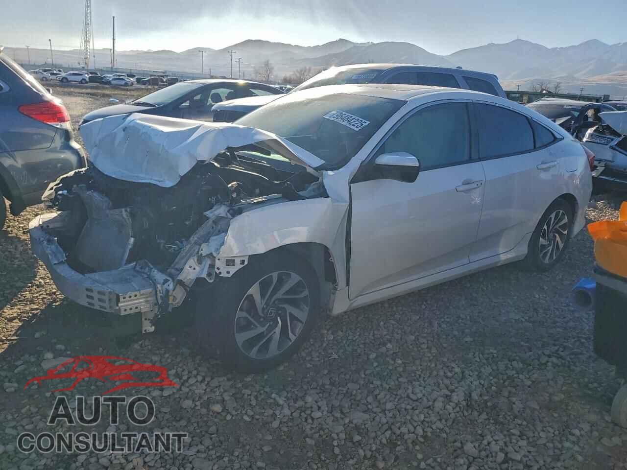 HONDA CIVIC 2017 - 19XFC2F78HE213377