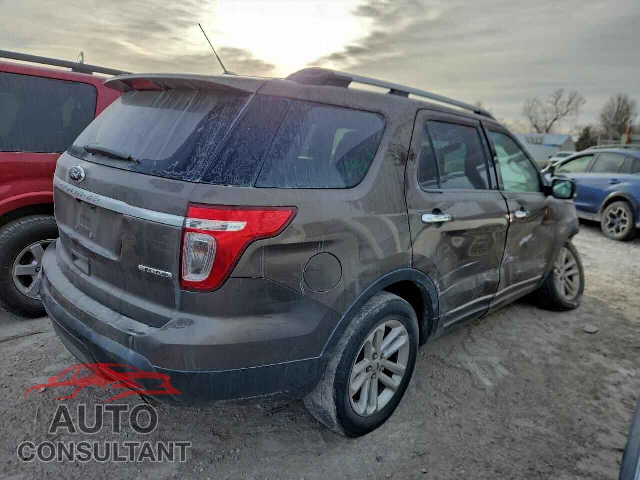 FORD EXPLORER 2015 - 1FM5K7D88FGB31276