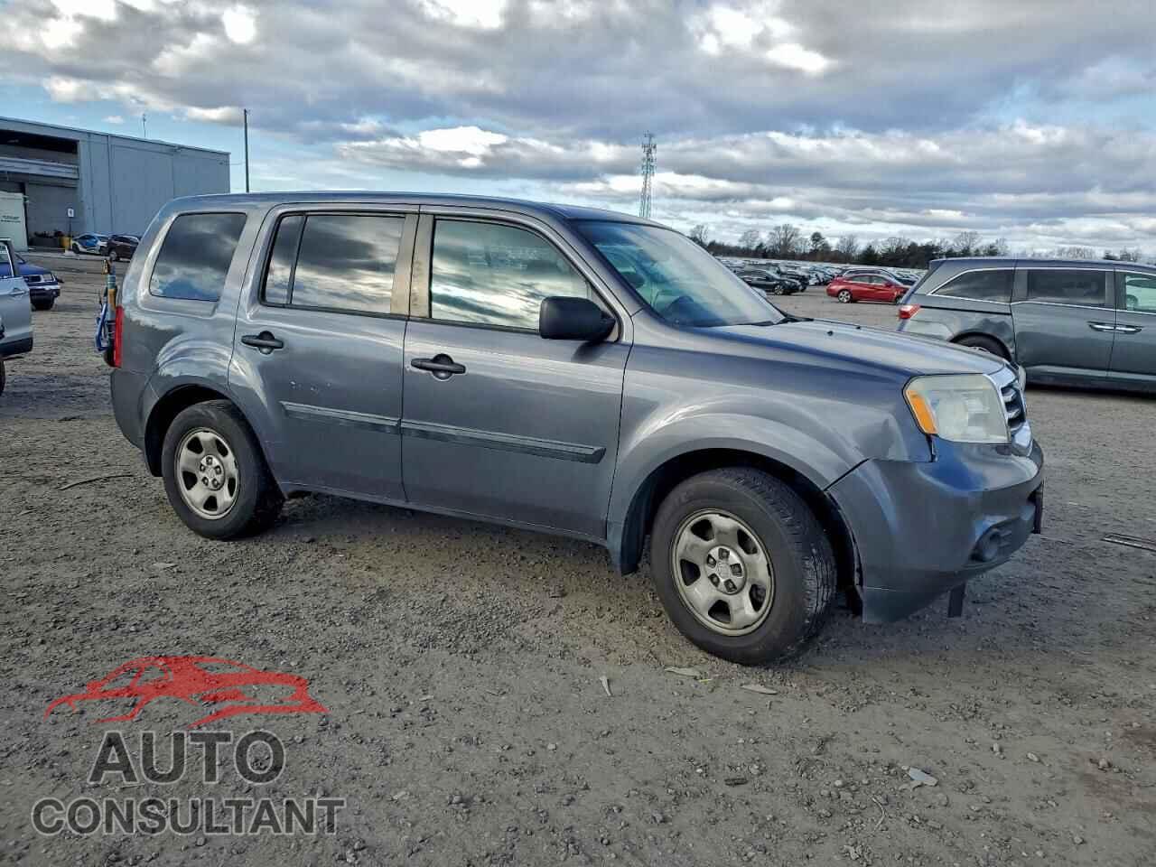 HONDA PILOT 2015 - 5FNYF4H28FB025477