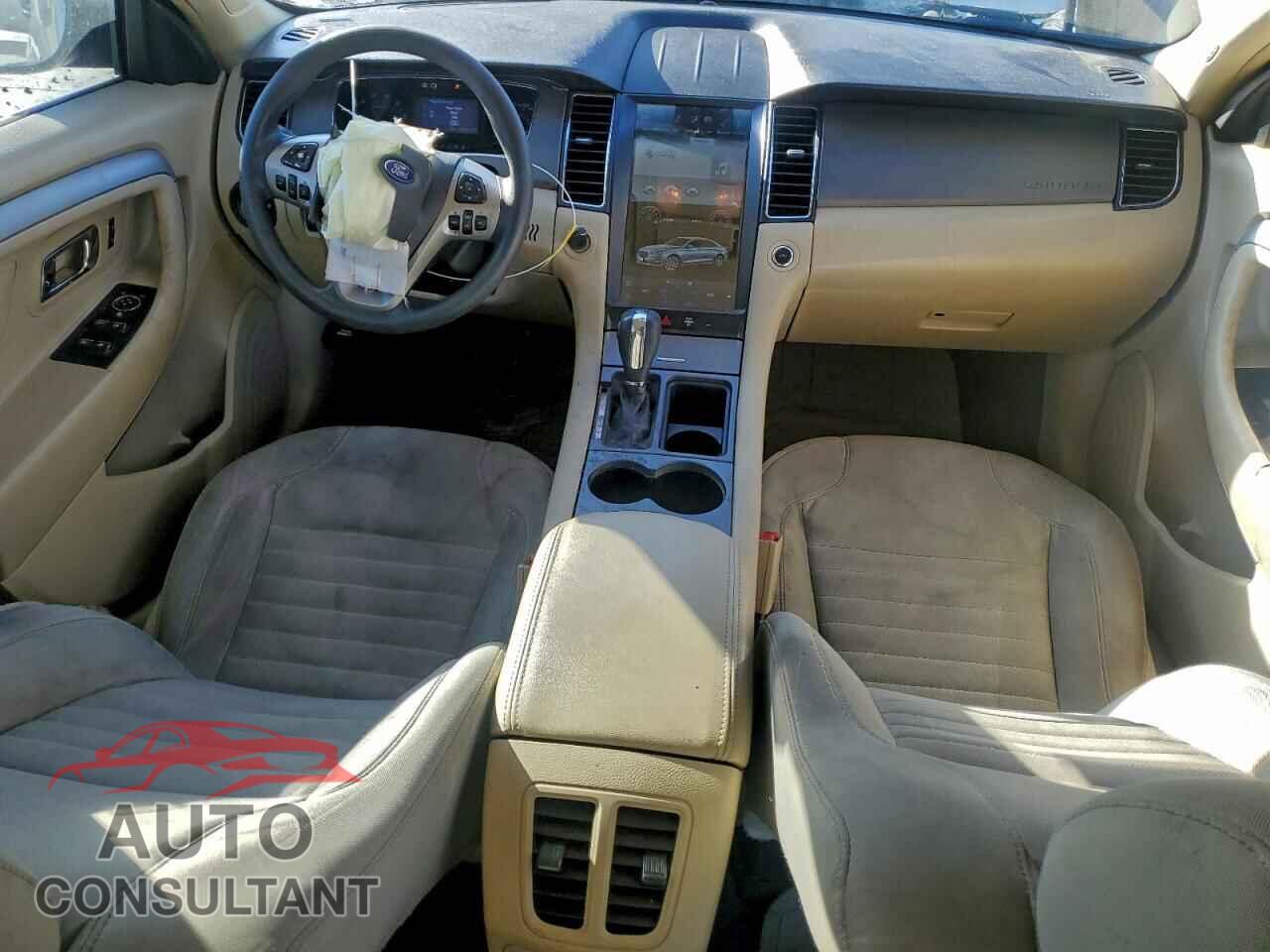FORD TAURUS 2015 - 1FAHP2D87FG175748