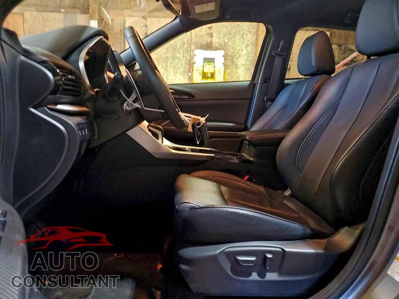 MITSUBISHI ECLIPSE 2024 - JA4ATWAA8RZ035300