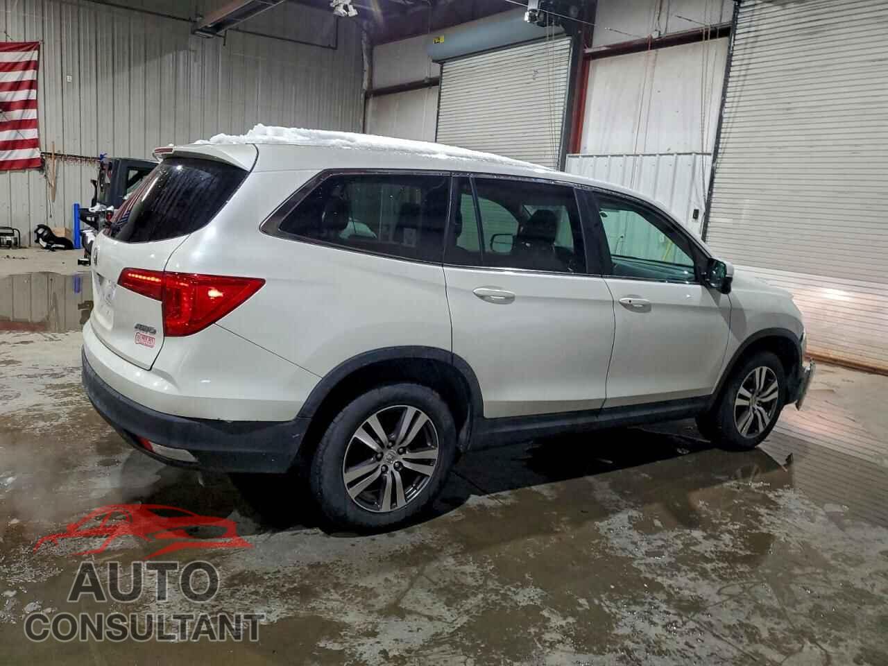 HONDA PILOT 2016 - 5FNYF6H52GB080370