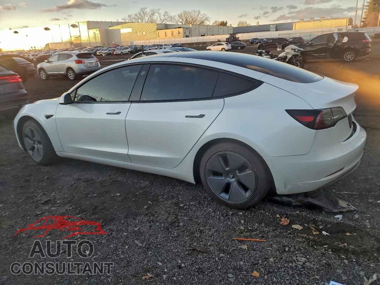 TESLA MODEL 3 2022 - 5YJ3E1EBXNF170096