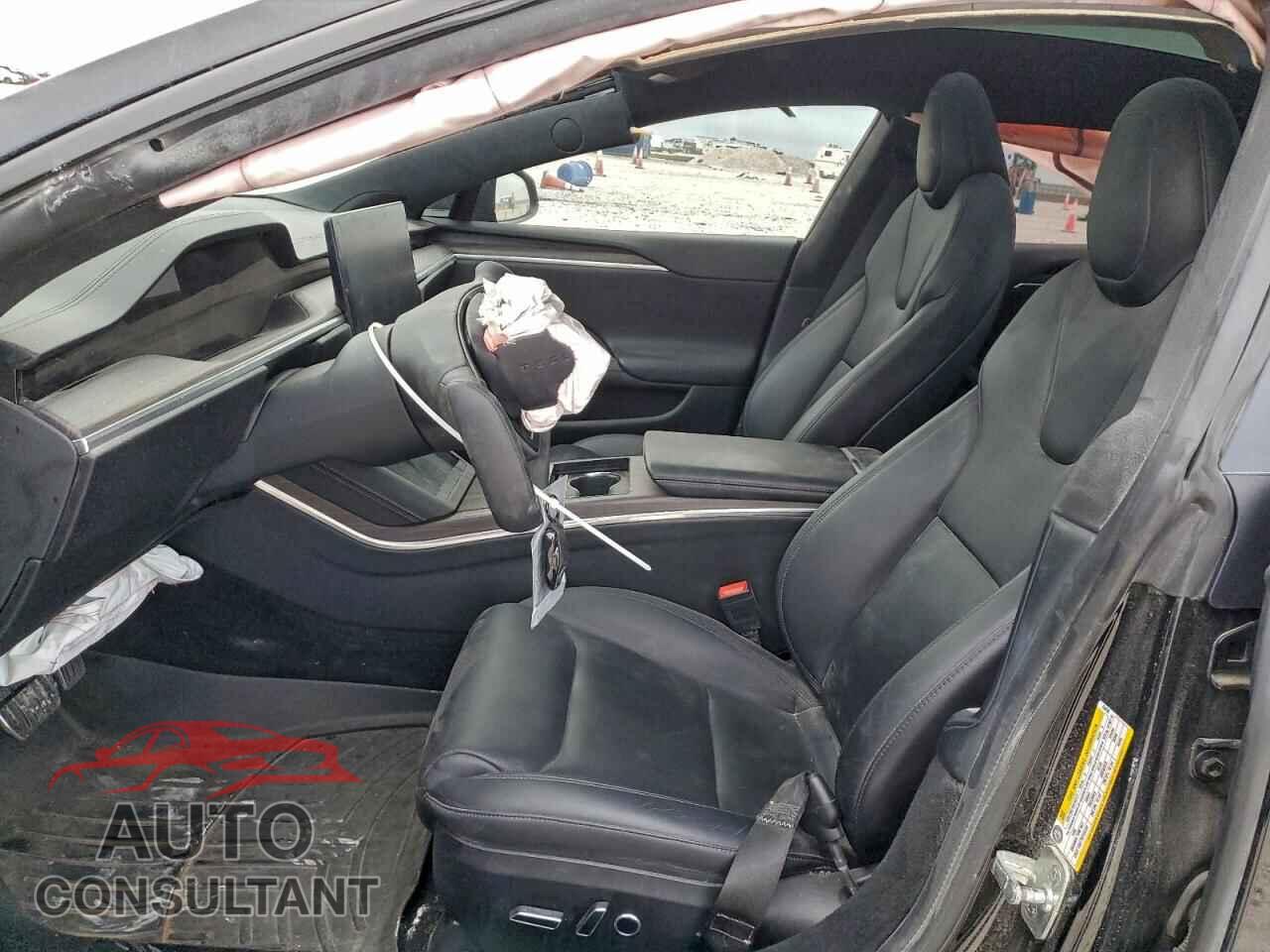 TESLA MODEL S 2021 - 5YJSA1E50MF454692