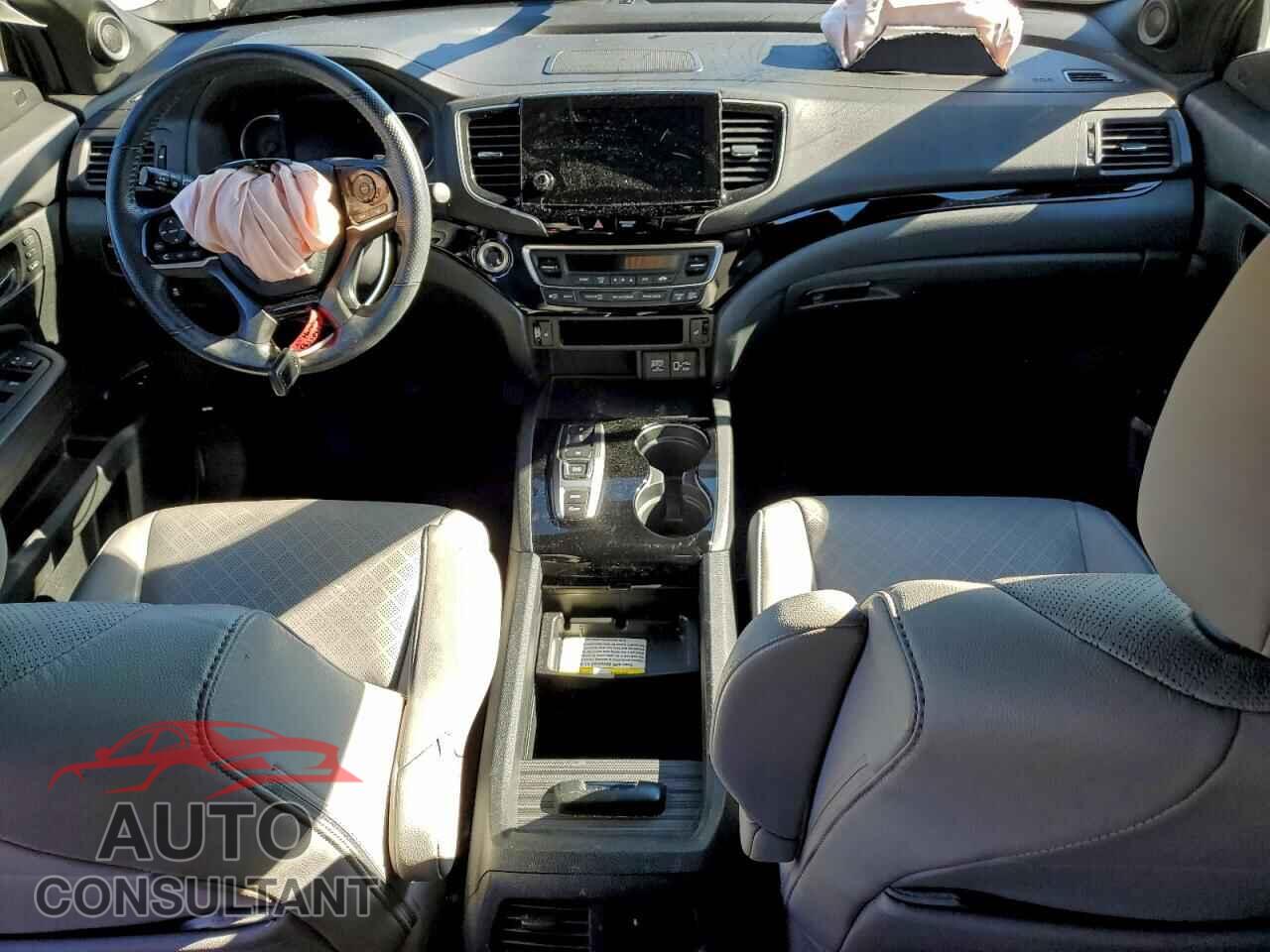 HONDA PASSPORT 2020 - 5FNYF7H97LB004792