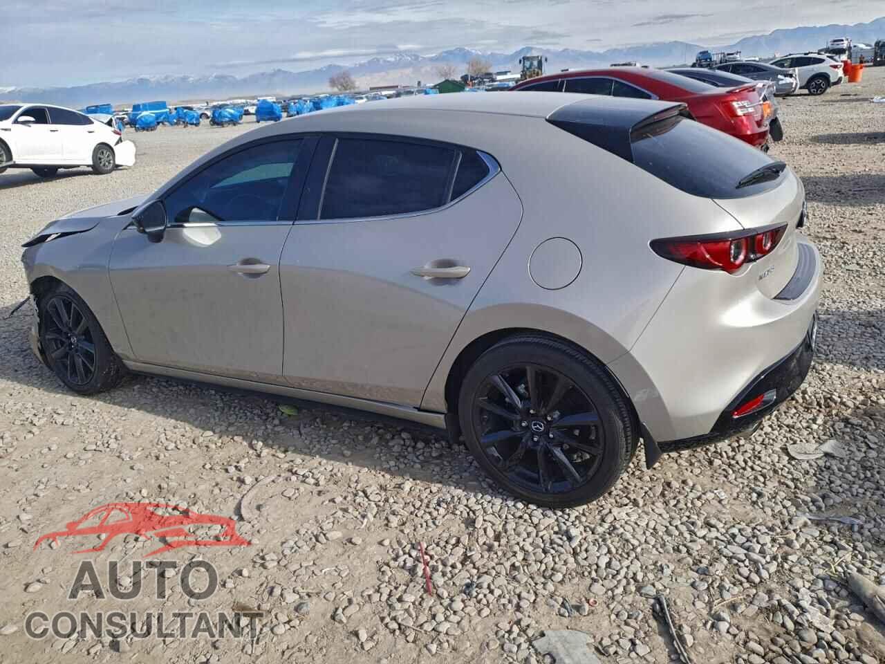 MAZDA 3 SELECT S 2025 - JM1BPAKM1S1756492