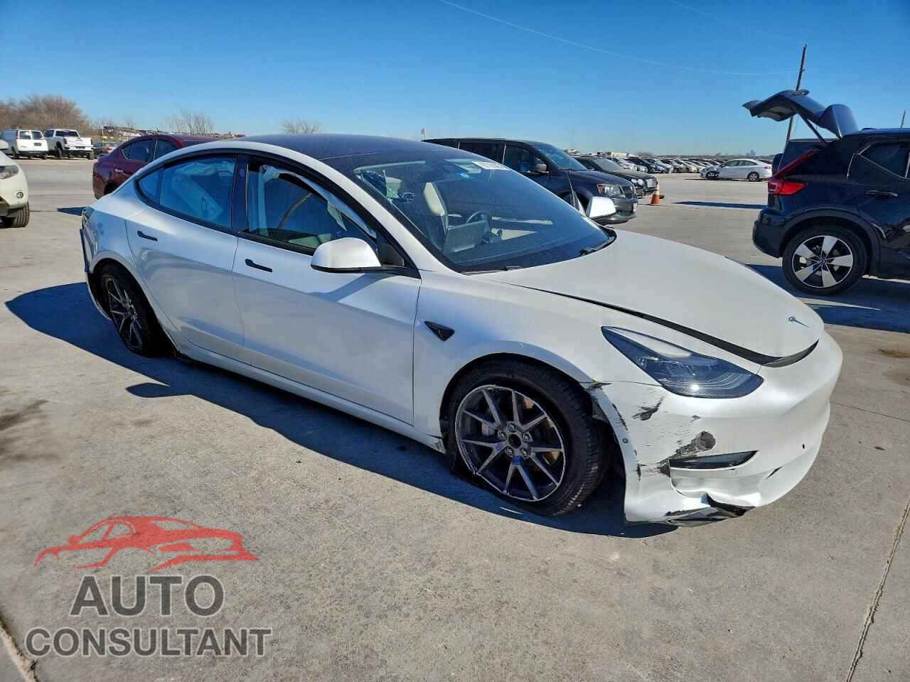 TESLA MODEL 3 2021 - 5YJ3E1EA4MF063616