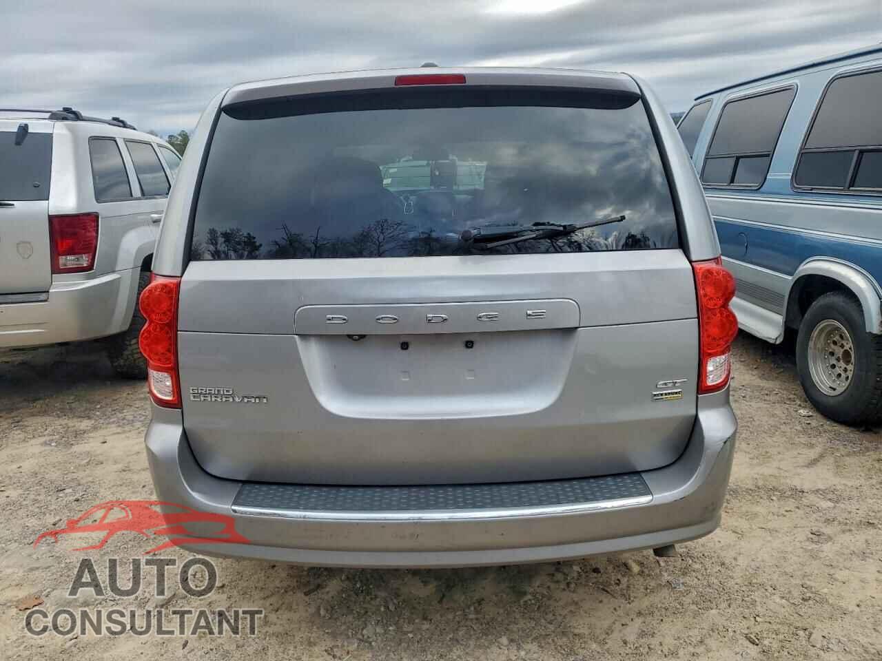 DODGE CARAVAN 2018 - 2C4RDGEG3JR334606