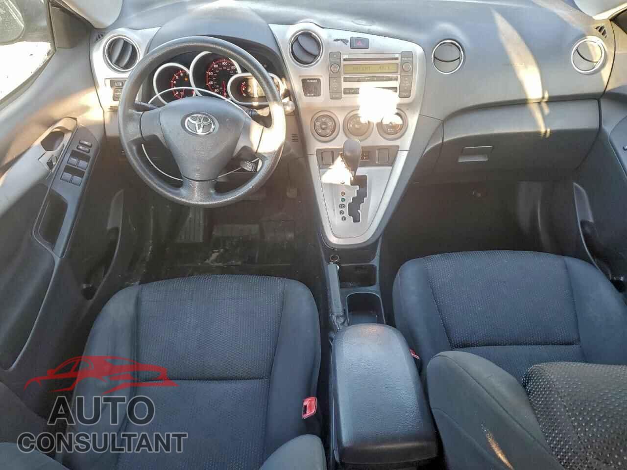 TOYOTA MATRIX 2010 - 2T1KU4EE5AC294527