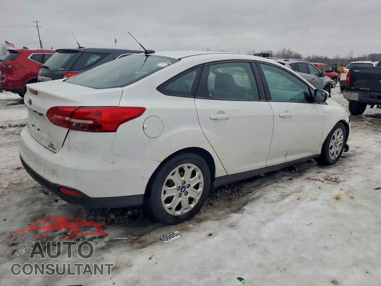 FORD FOCUS 2015 - 1FADP3F29FL308269