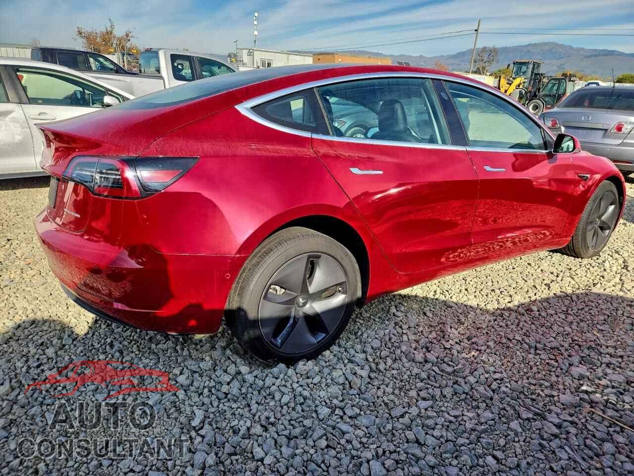 TESLA MODEL 3 2018 - 5YJ3E1EB3JF129917