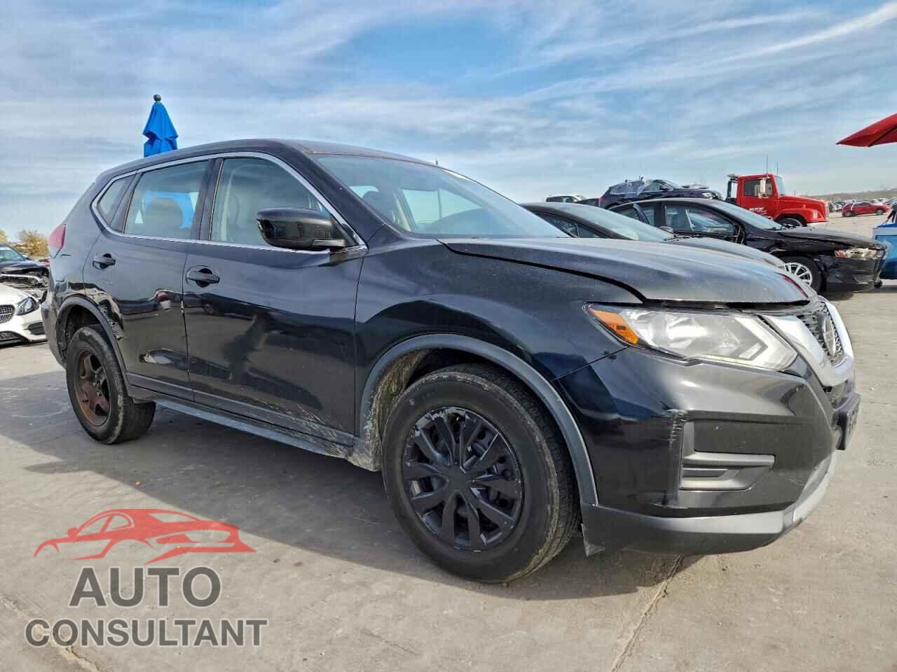 NISSAN ROGUE 2018 - KNMAT2MV2JP530136