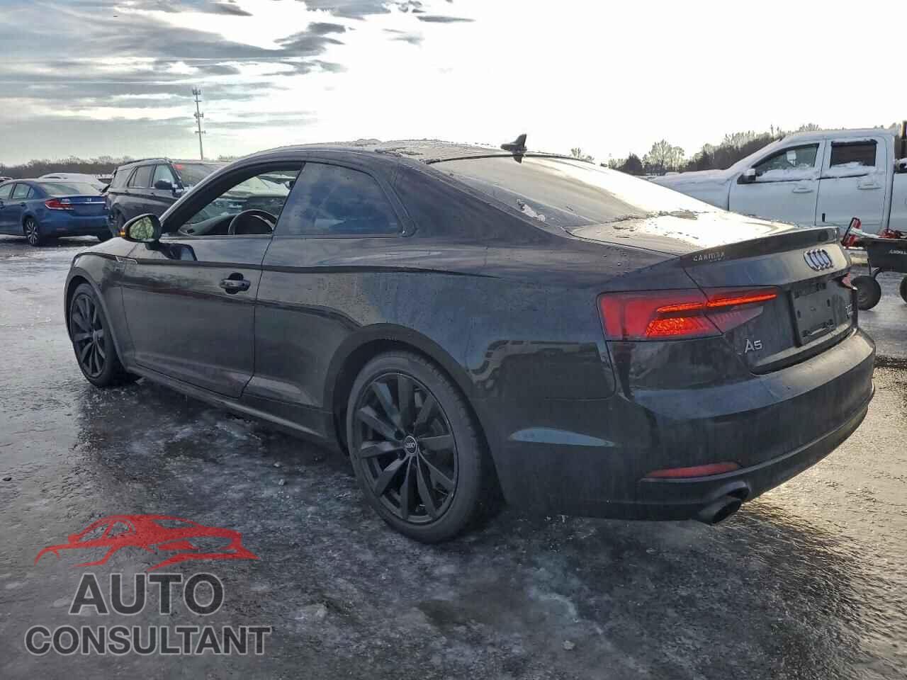 AUDI A5 2018 - WAUNNAF56JA060129