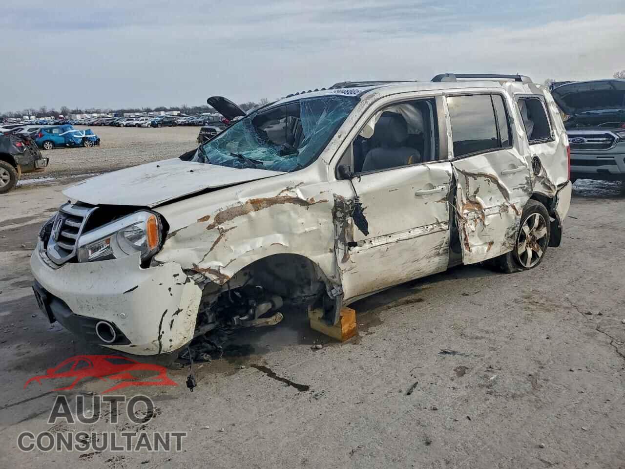 HONDA PILOT 2013 - 5FNYF4H90DB018971