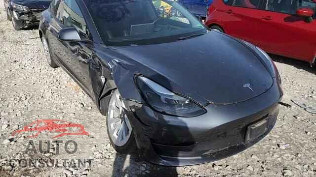 TESLA MODEL 3 2022 - 5YJ3E1EA7NF186859