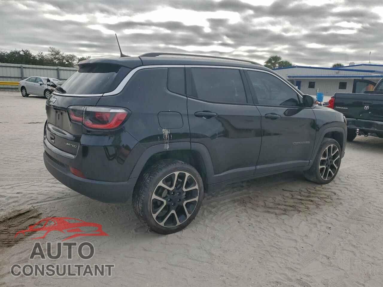 JEEP COMPASS 2017 - 3C4NJDCB1HT681730