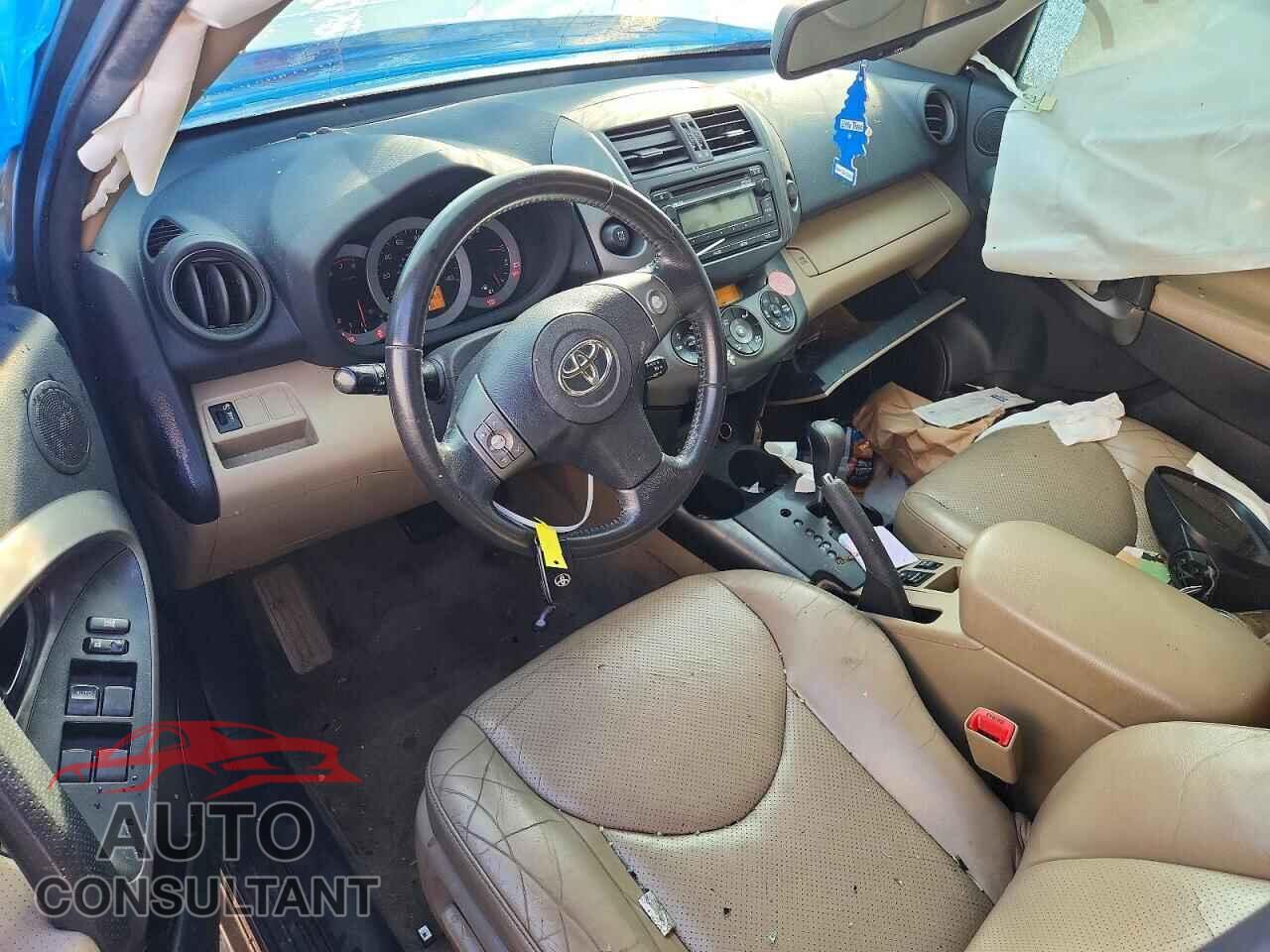 TOYOTA RAV4 2012 - 2T3DF4DV2CW250479