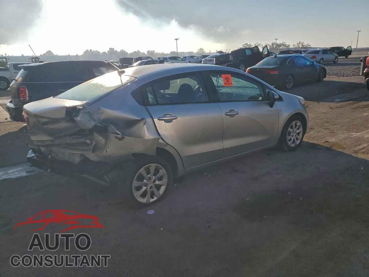 KIA RIO 2014 - KNADM4A34E6396408