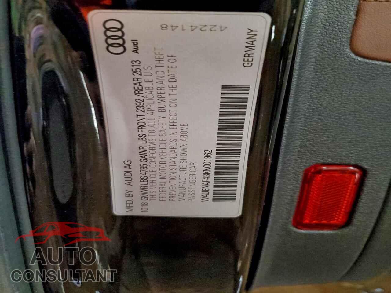 AUDI A4 2019 - WAUENAF43KN001962