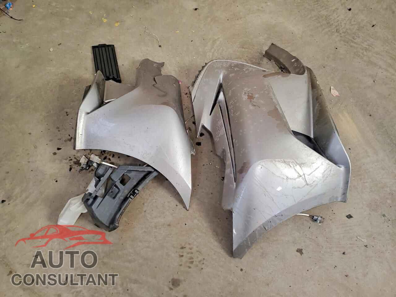 LEXUS IS 2016 - JTHCE1D2XG5011521
