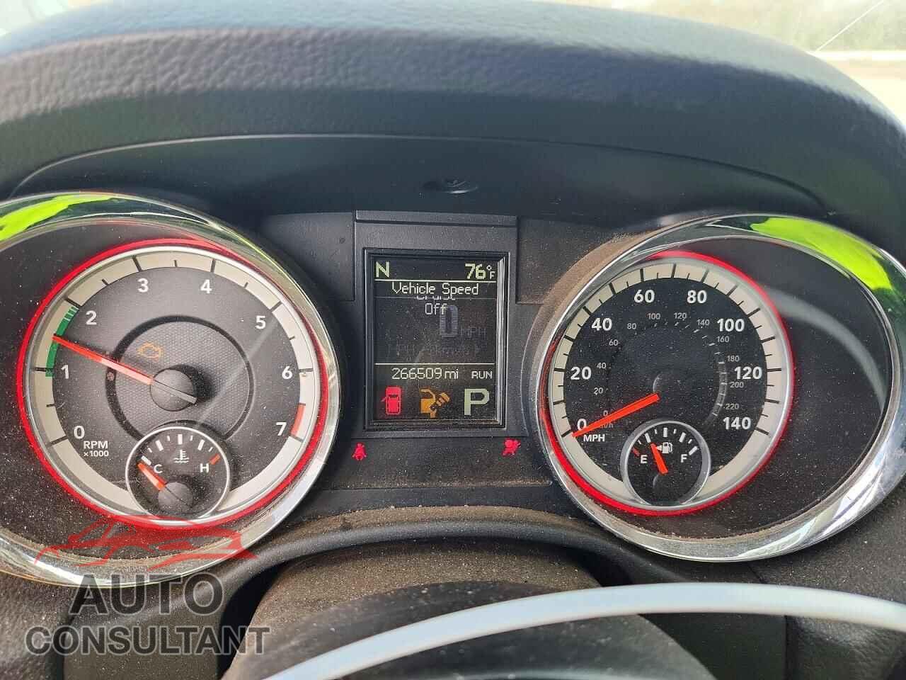 DODGE DURANGO 2013 - 1C4RDHEG3DC617302