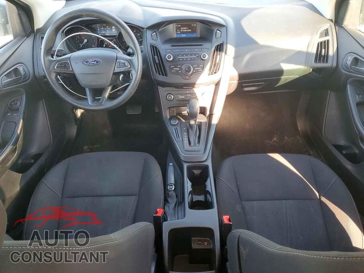 FORD FOCUS 2016 - 1FADP3E29GL305004
