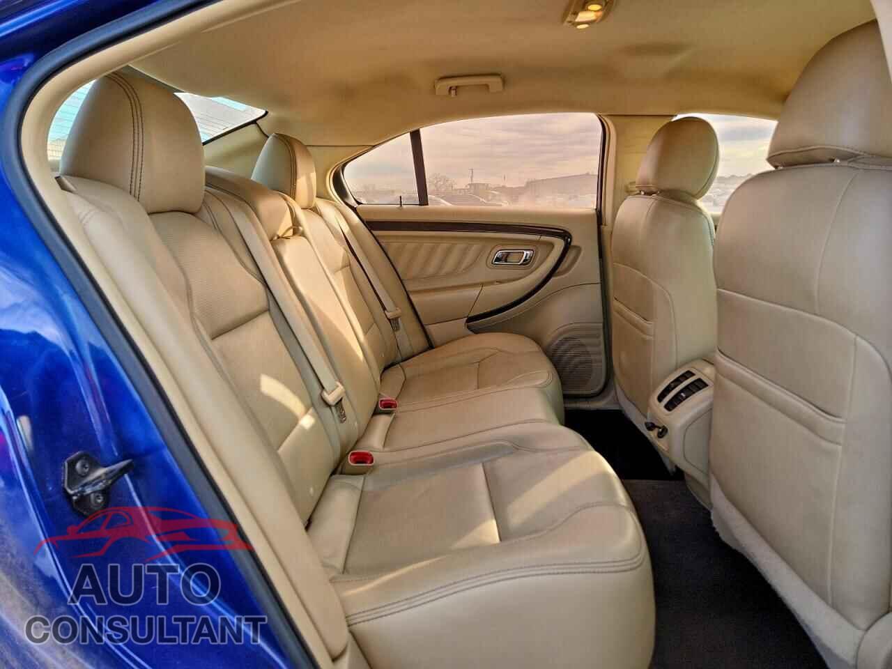 FORD TAURUS 2013 - 1FAHP2F82DG210299