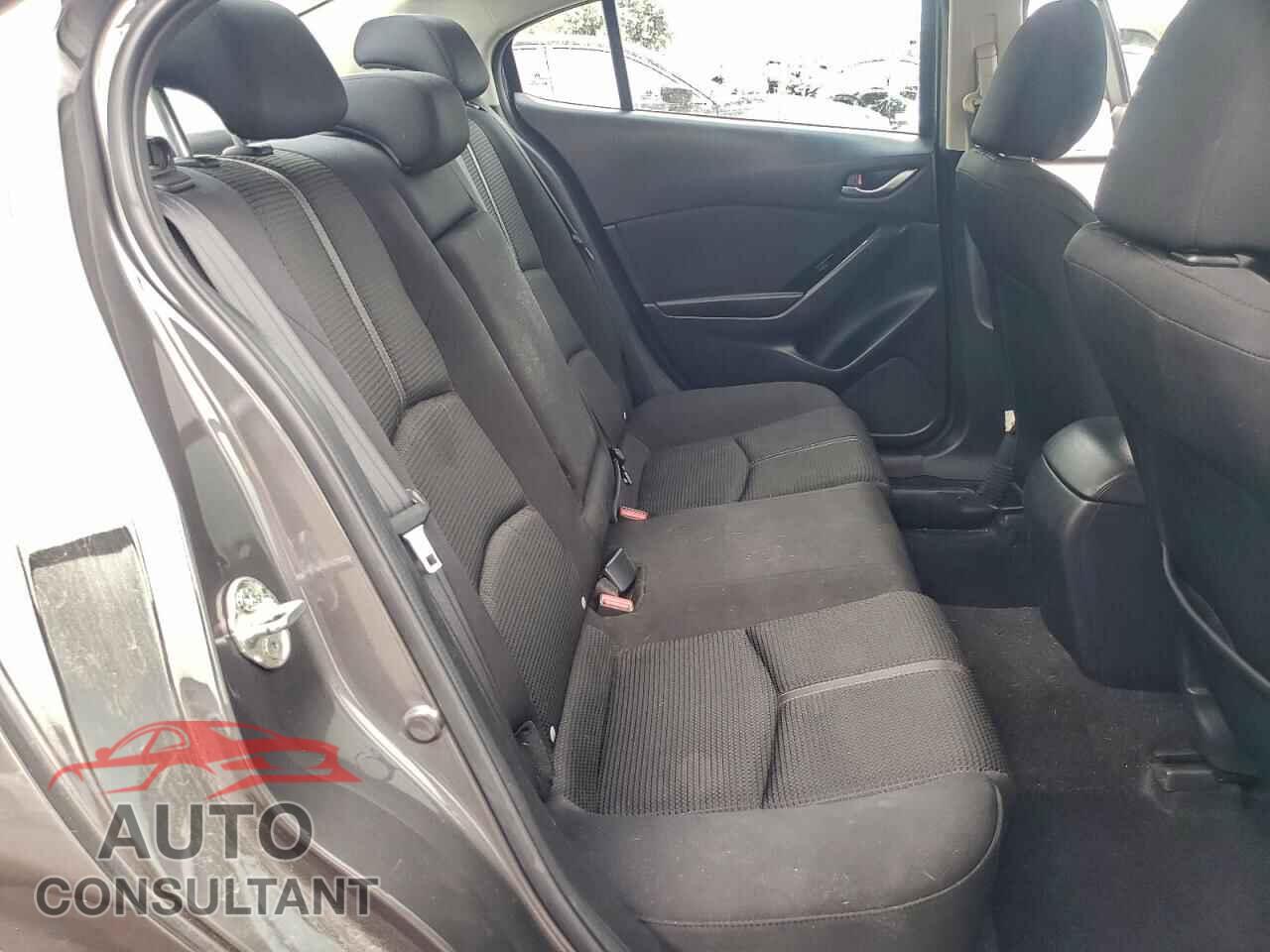 MAZDA 3 2017 - 3MZBN1U76HM127557