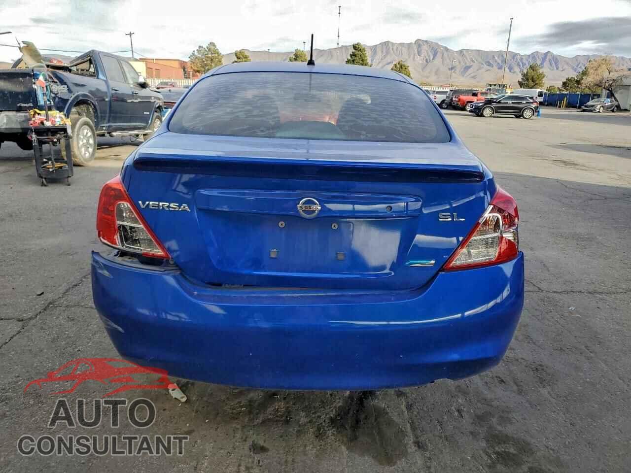 NISSAN VERSA 2012 - 3N1CN7AP1CL824716