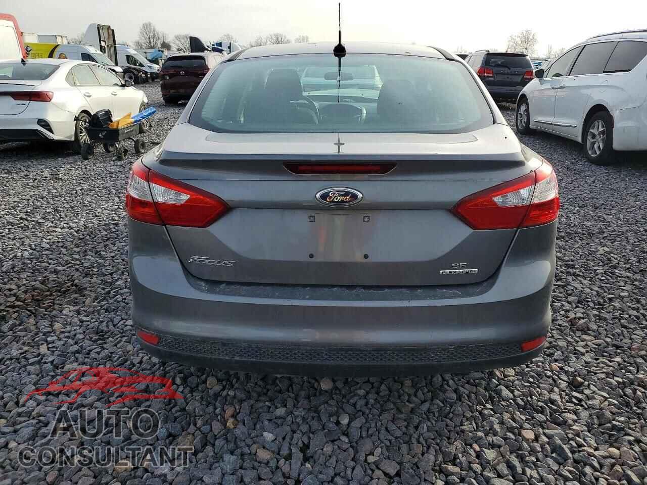 FORD FOCUS 2014 - 1FADP3F26EL439139