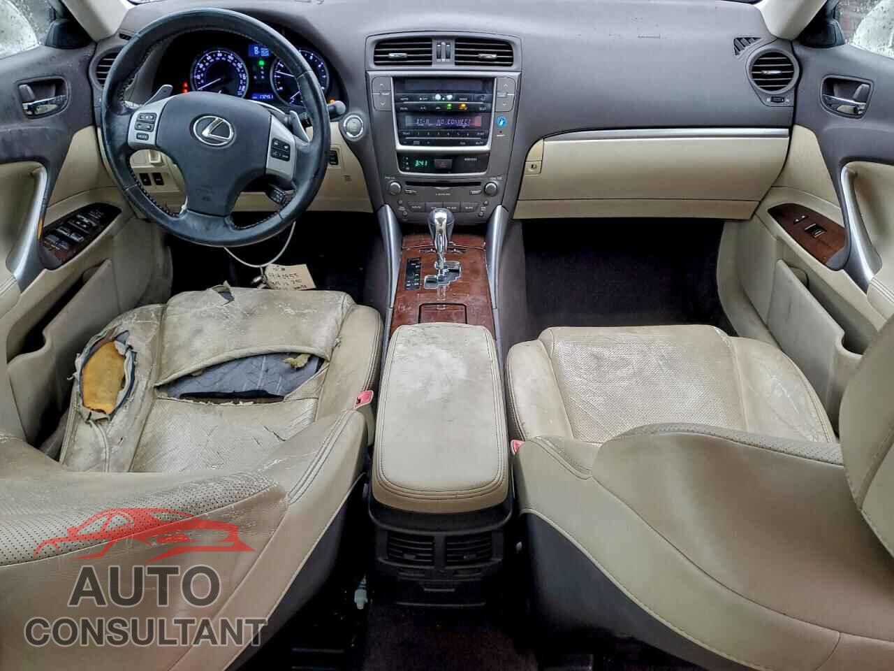 LEXUS IS 2011 - JTHBF5C28B5129609