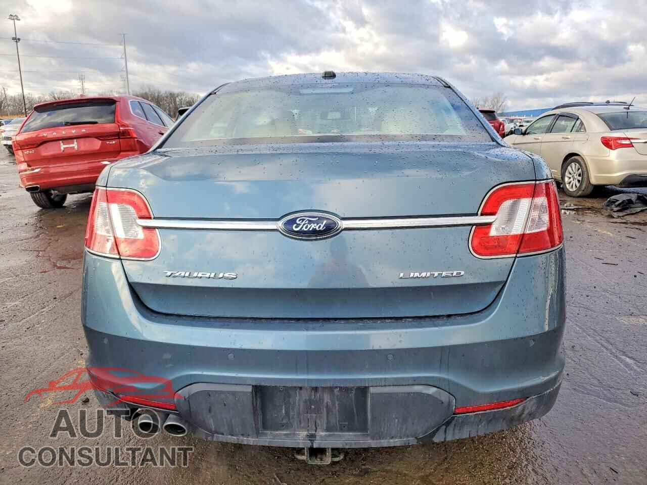FORD TAURUS 2010 - 1FAHP2FW5AG108070