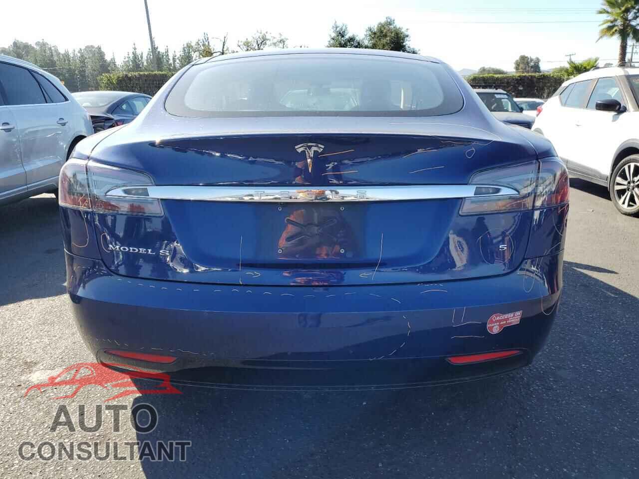 TESLA MODEL S 2017 - 5YJSA1E10HF208714