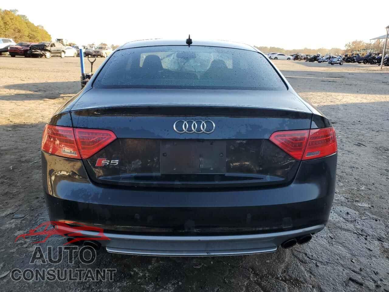 AUDI S5/RS5 2014 - WAUCGAFR2EA028613