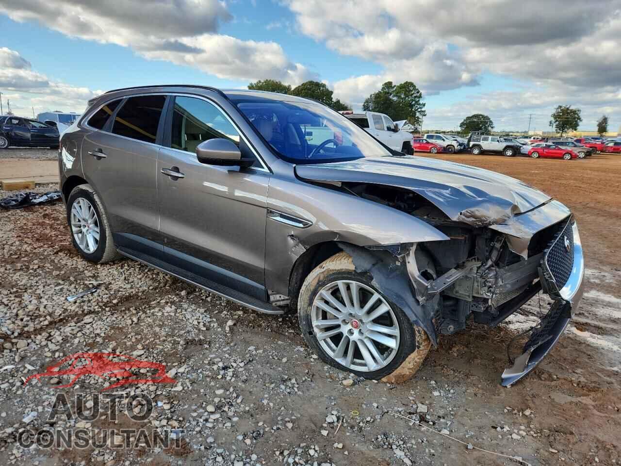 JAGUAR F-PACE 2017 - SADCK2BV8HA087197