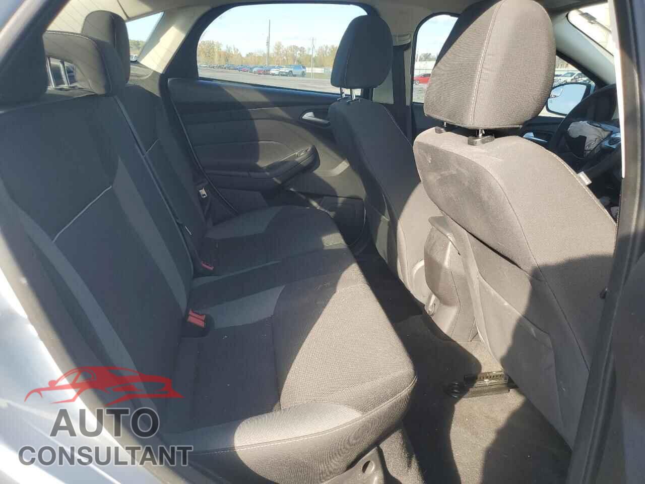 FORD FOCUS 2013 - 1FADP3F2XDL362256