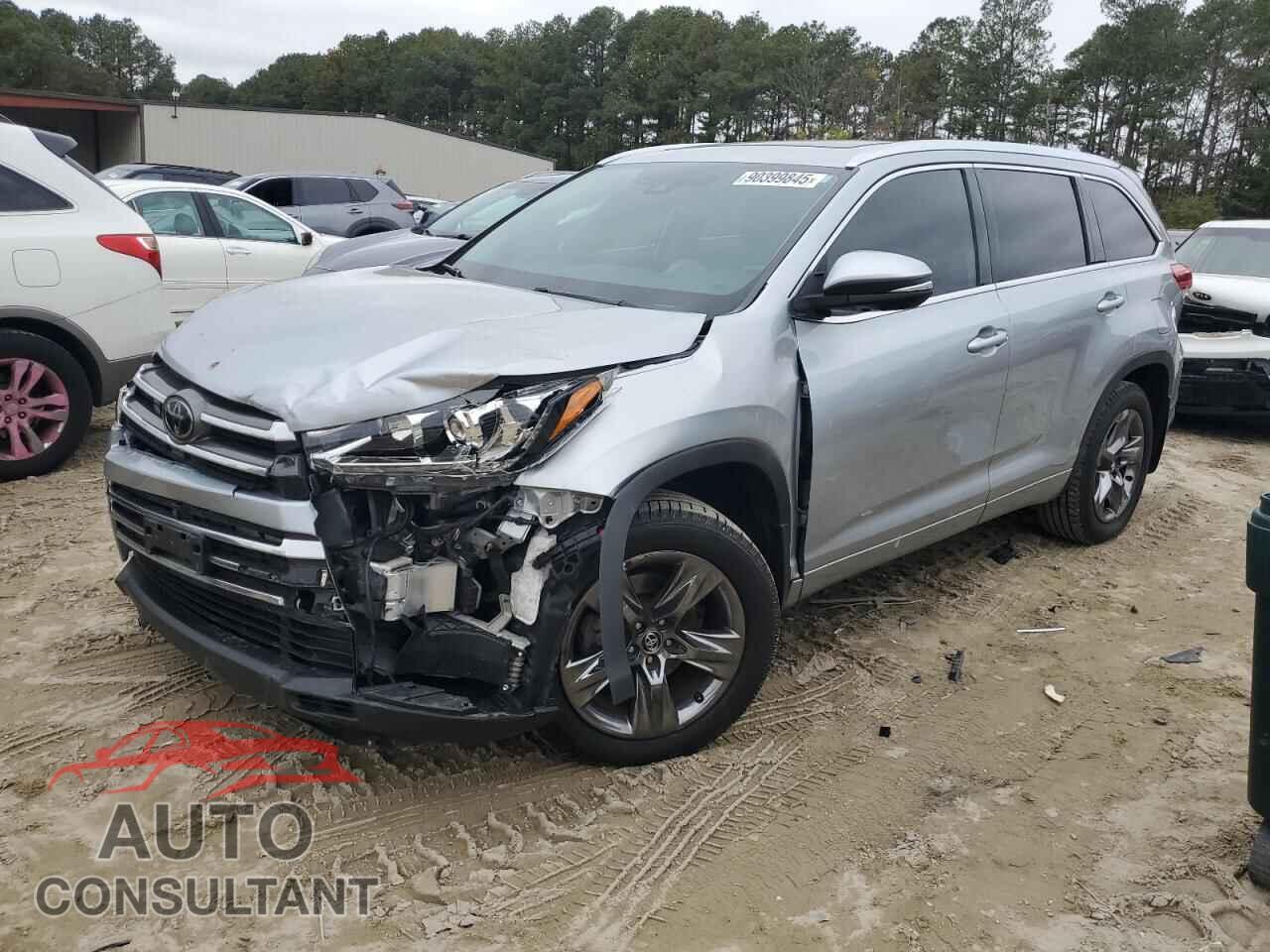 TOYOTA HIGHLANDER 2019 - 5TDDZRFH5KS938245