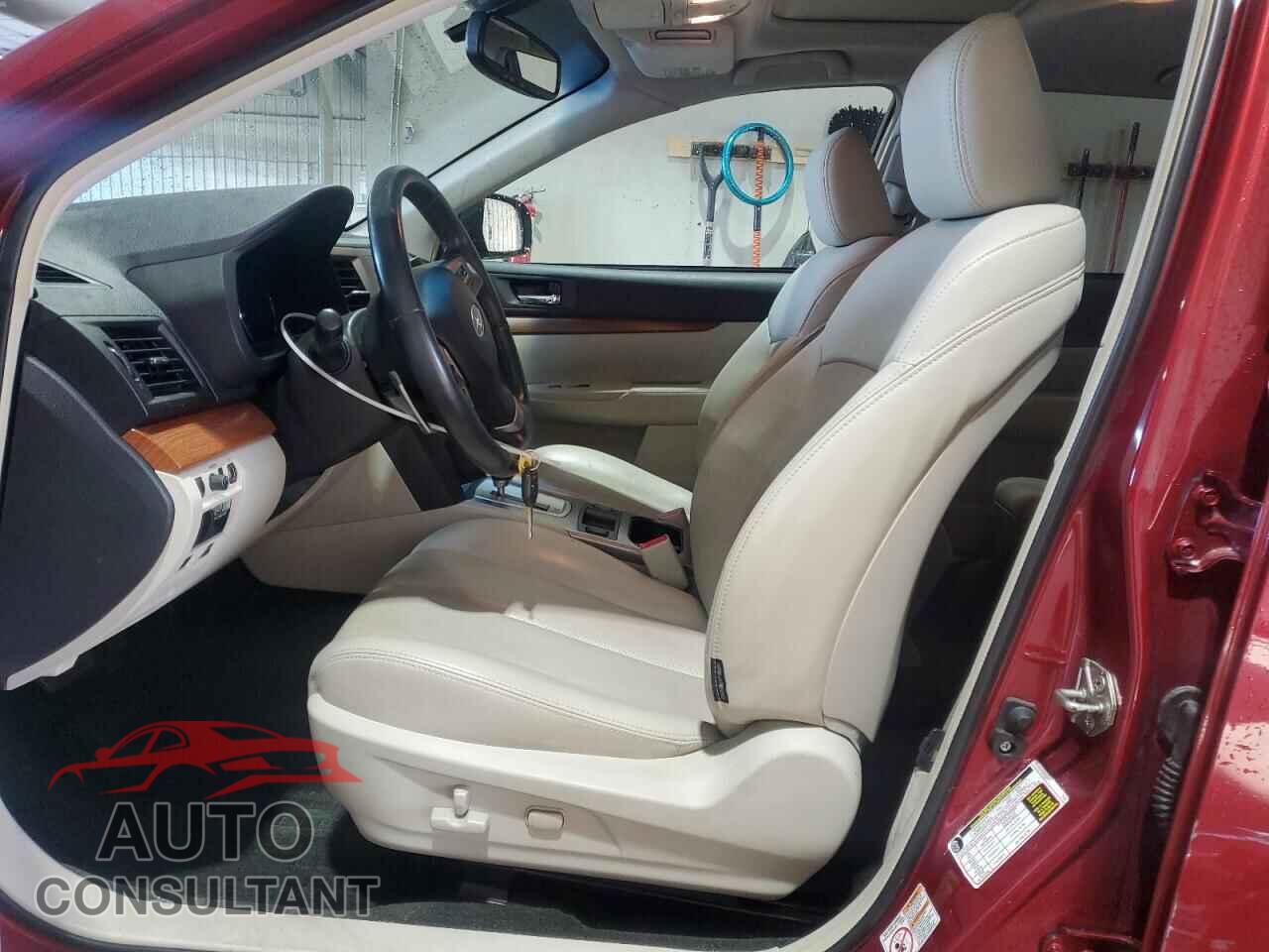 SUBARU OUTBACK 2014 - 4S4BRBLC1E3234827