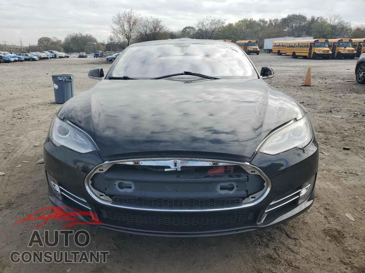 TESLA MODEL S 2013 - 5YJSA1CN5DFP07265