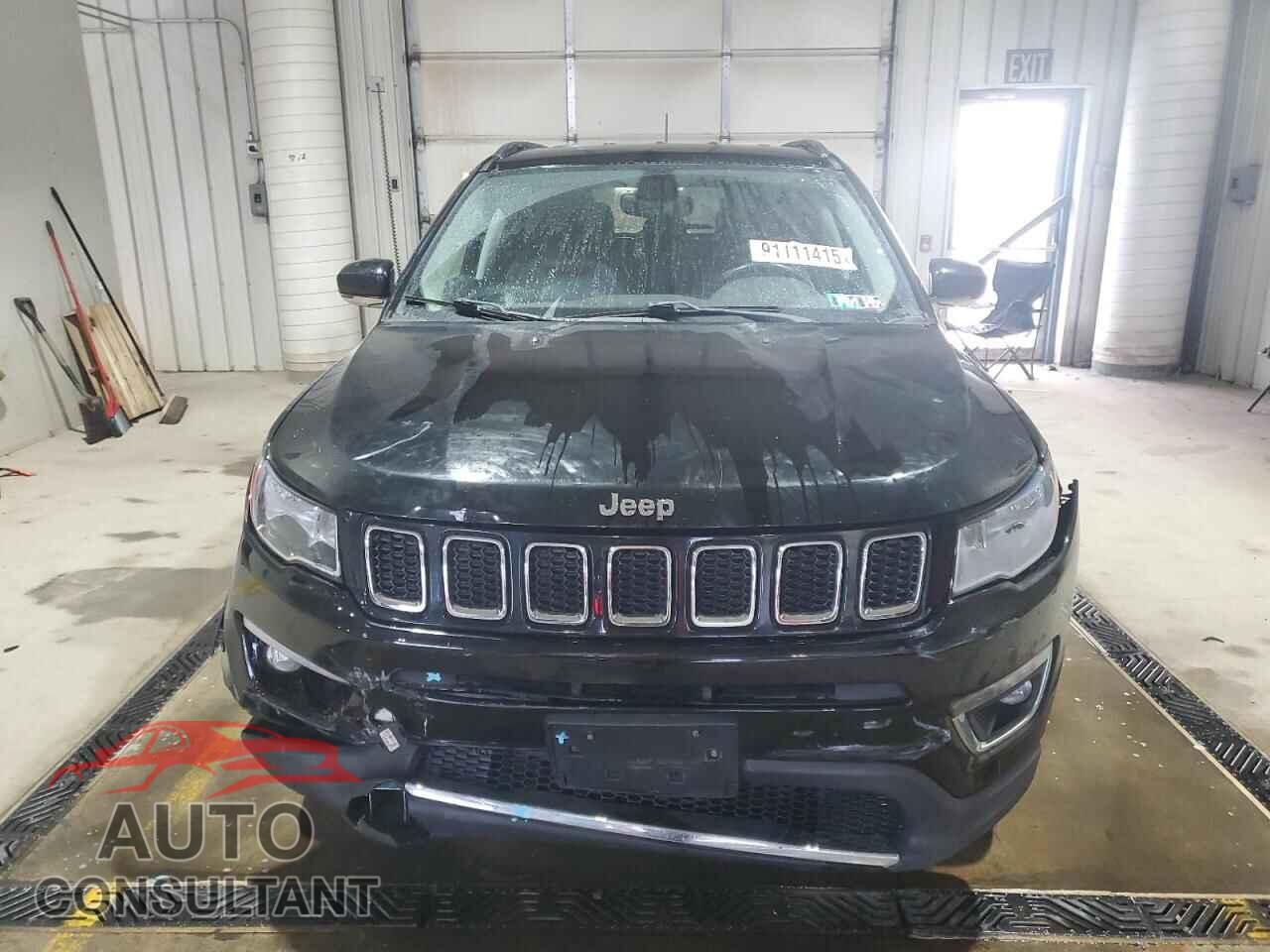 JEEP COMPASS 2017 - 3C4NJDCB9HT681586