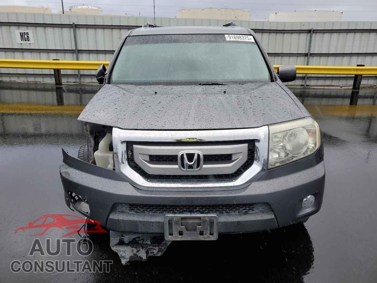 HONDA PILOT 2011 - 5FNYF4H93BB086064