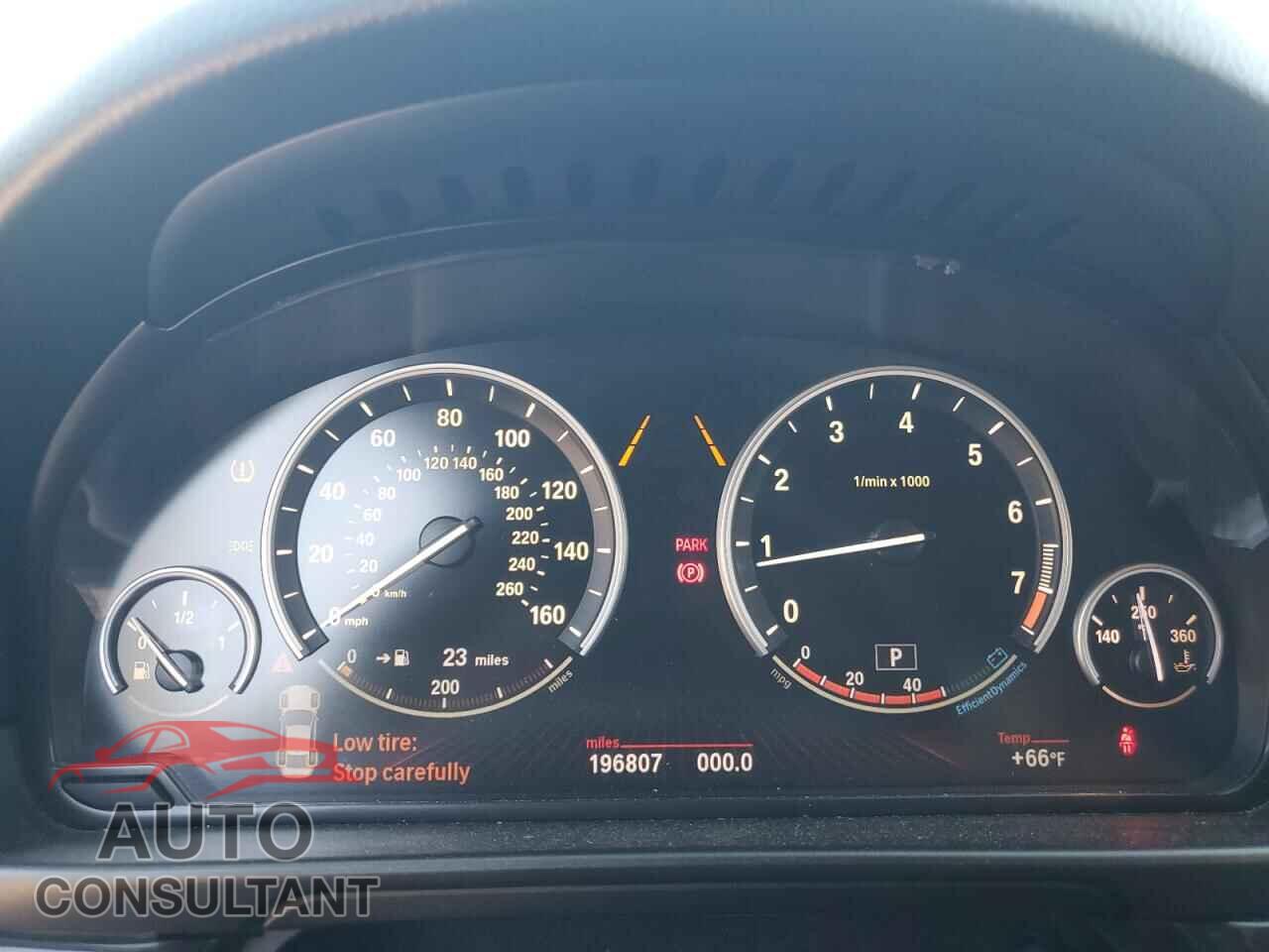 BMW 5 SERIES 2012 - WBAFR9C55CDX79126