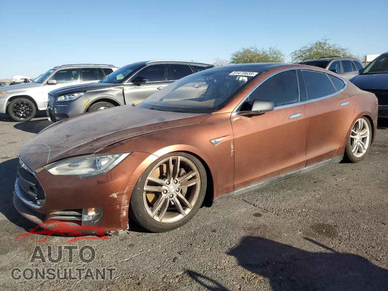 TESLA MODEL S 2013 - 5YJSA1AG9DFP12800