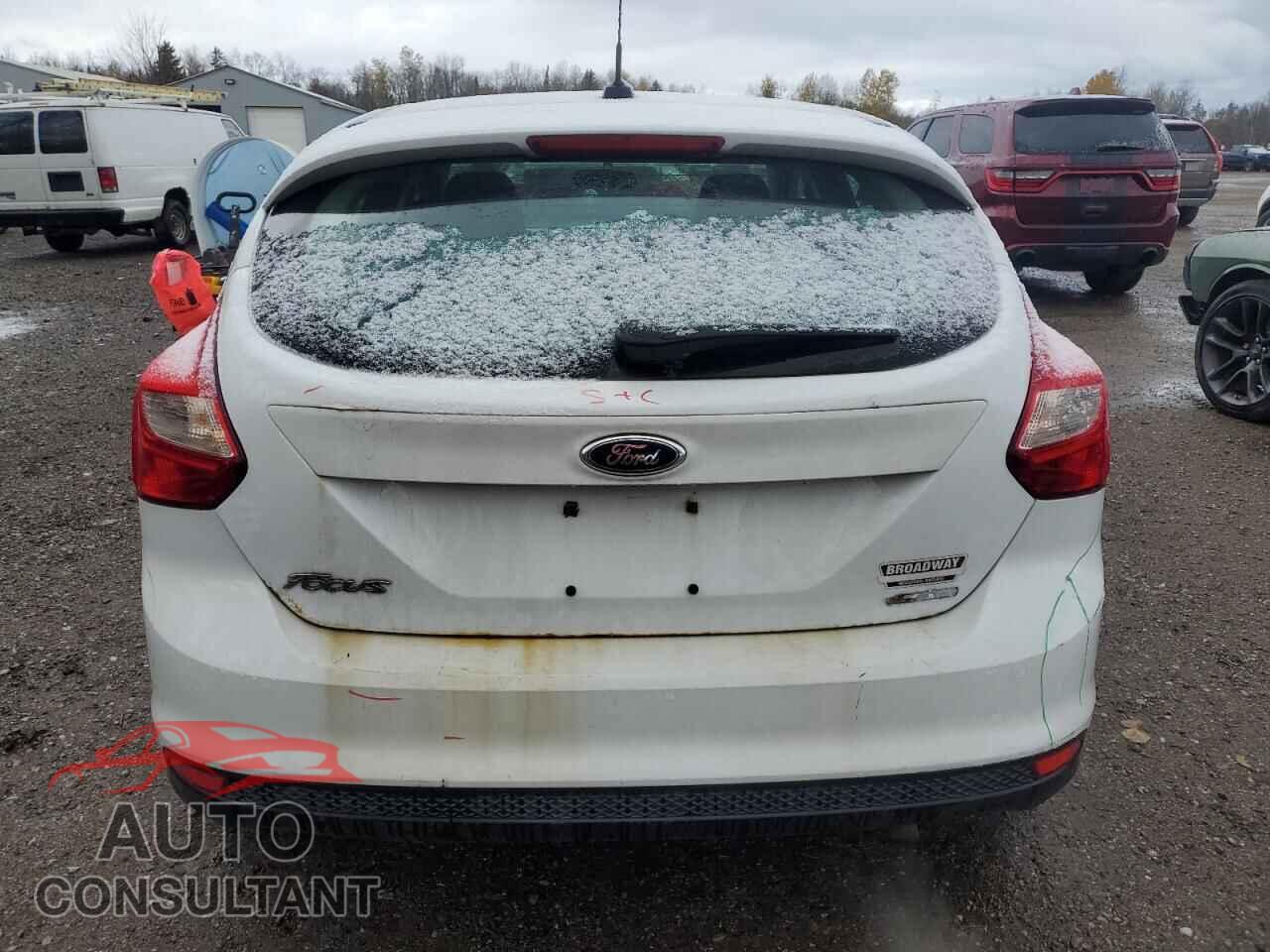 FORD FOCUS 2014 - 1FADP3K27EL356888