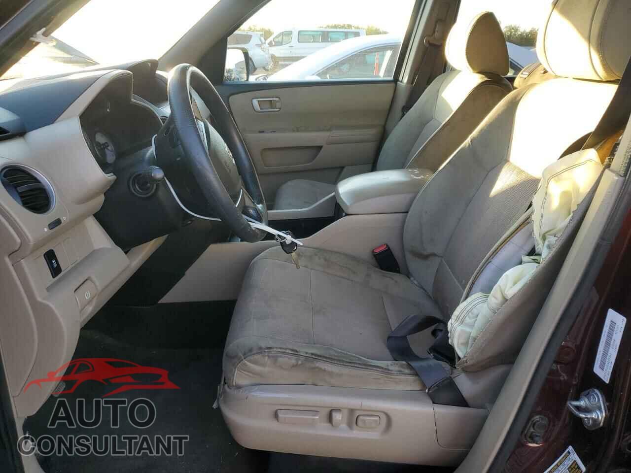 HONDA PILOT 2015 - 5FNYF3H40FB025081