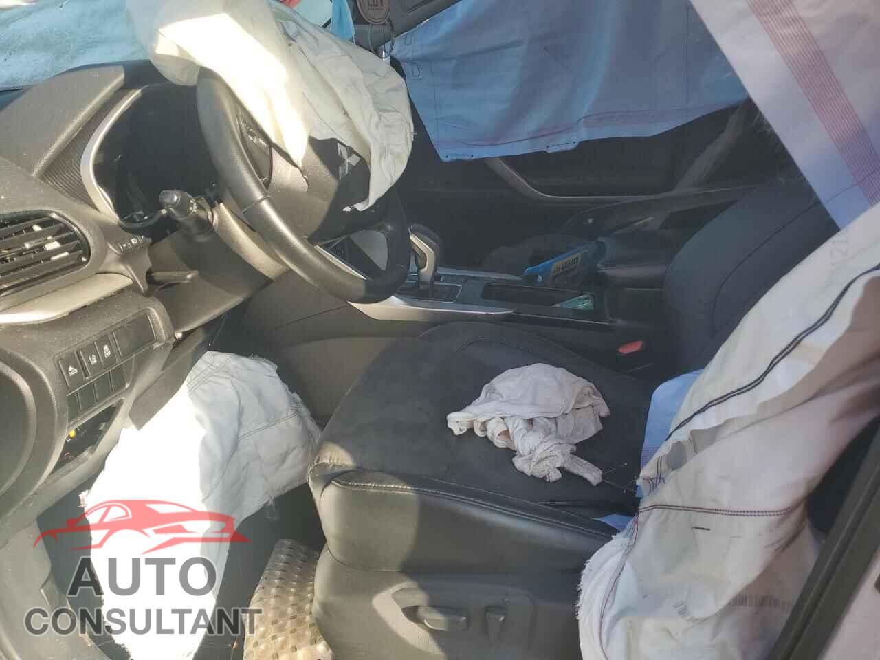 MITSUBISHI ECLIPSE 2023 - JA4ATWAA6PZ000722