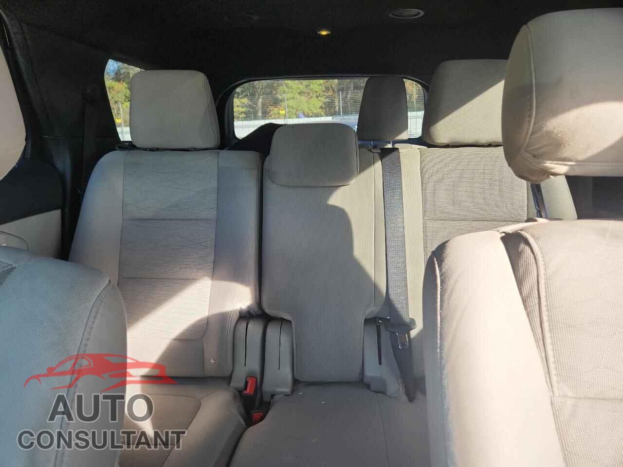 FORD EXPLORER 2013 - 1FM5K7B86DGC37628