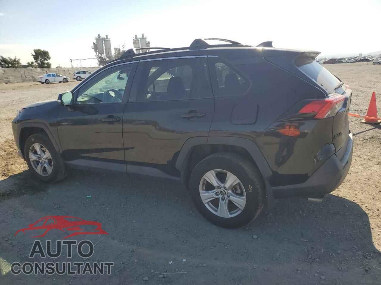 TOYOTA RAV4 2021 - 2T3W1RFVXMC145290