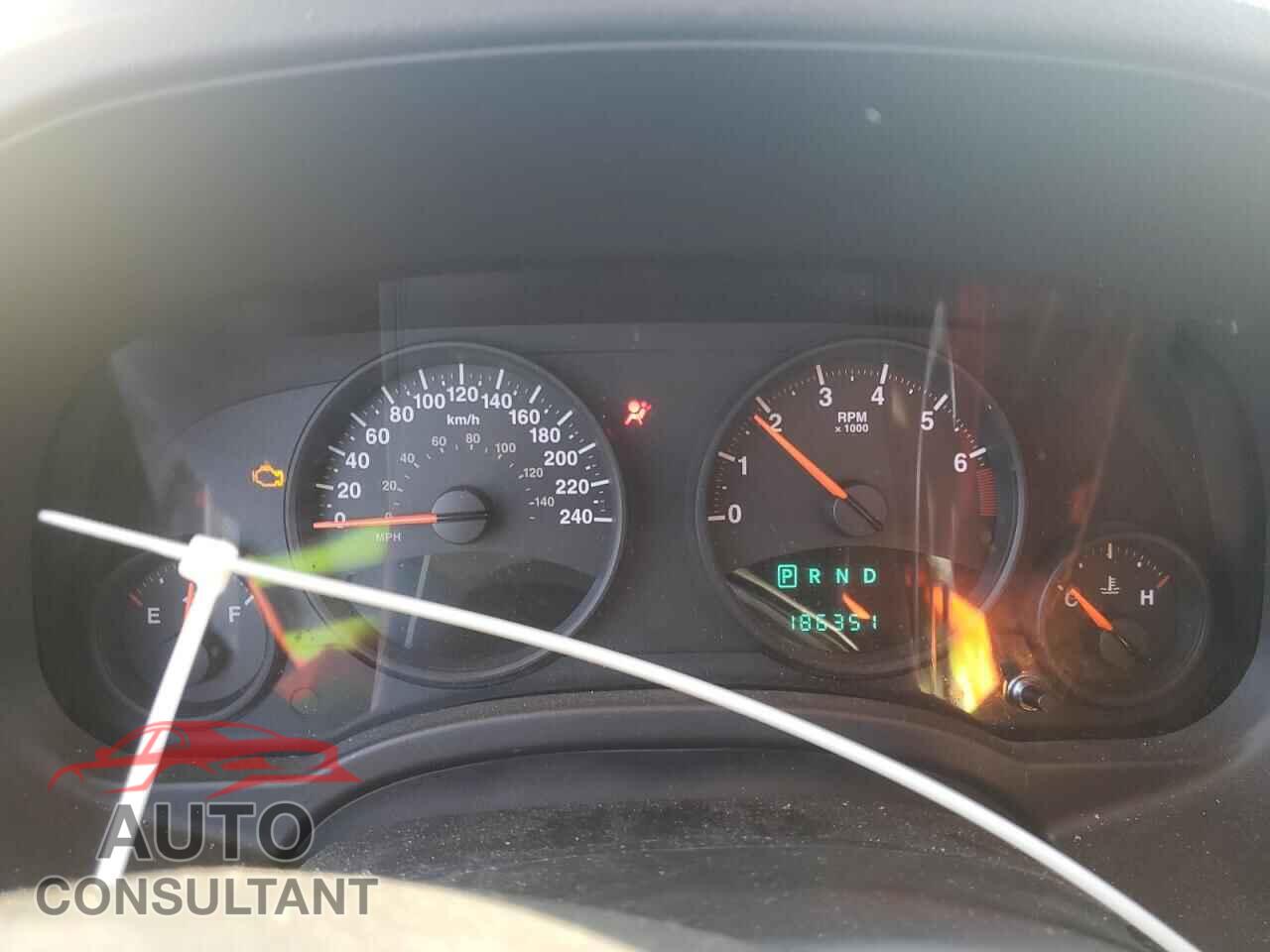 JEEP COMPASS 2009 - 1J4FT47B69D110244
