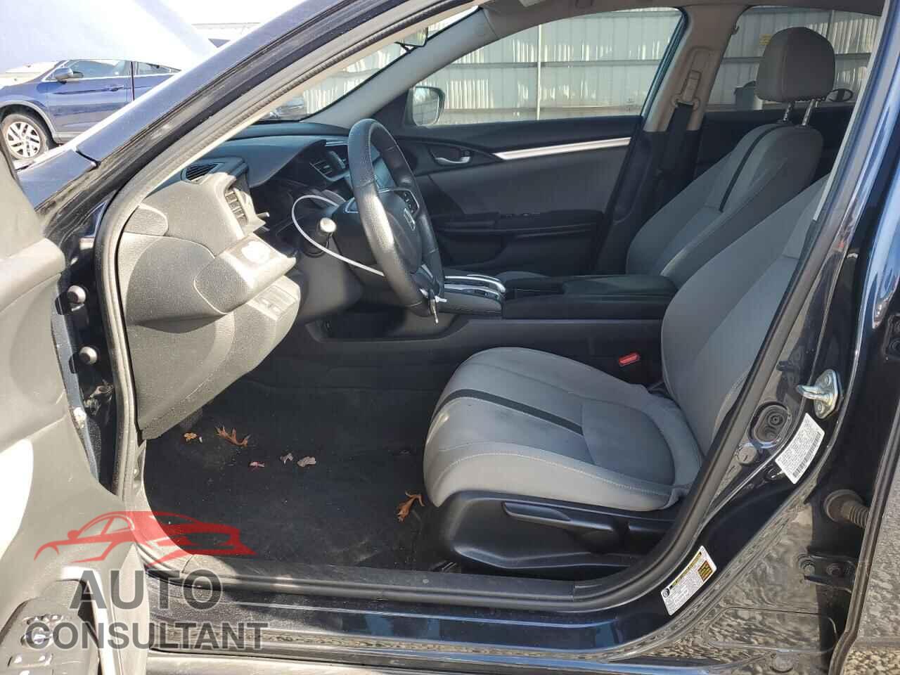 HONDA CIVIC 2017 - 2HGFC2F56HH542468
